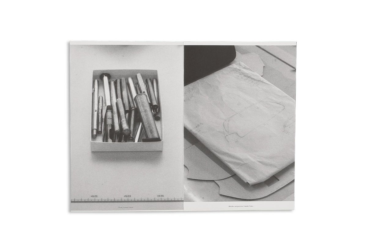 Epoi Visual Book 「House, Handsand Intimate Debris」
