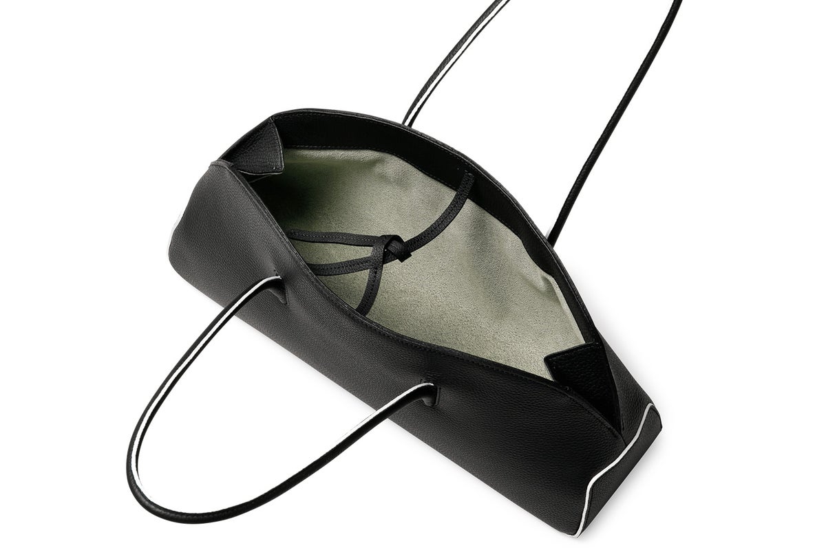 リツシー 横長ボストンバッグ ブラック